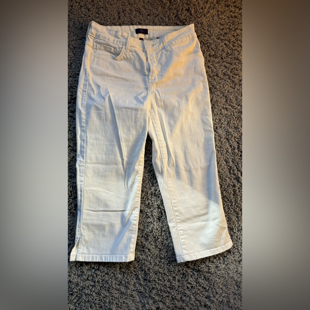 NYDJ white cropped jeans